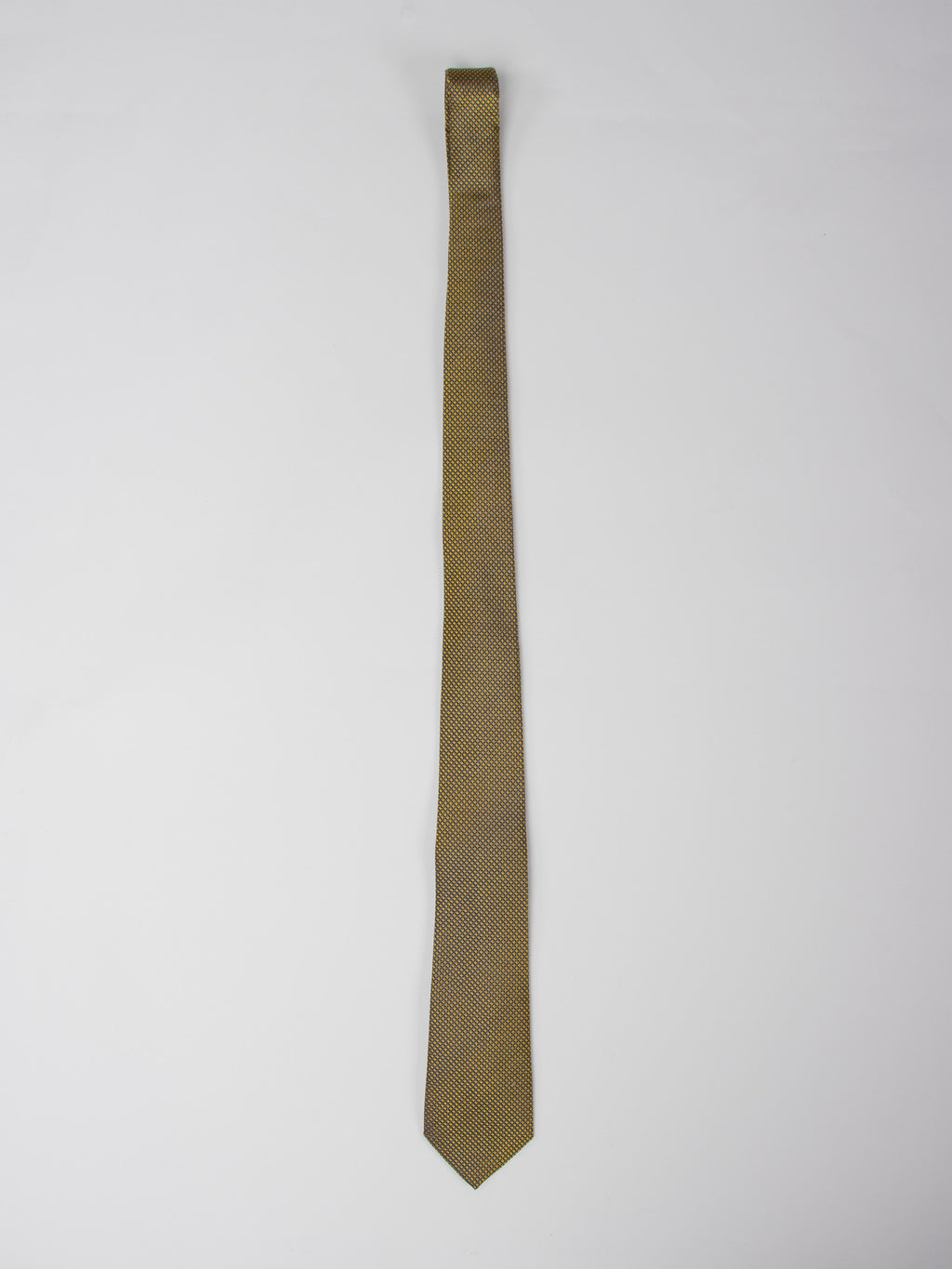 Corbata seda estructura