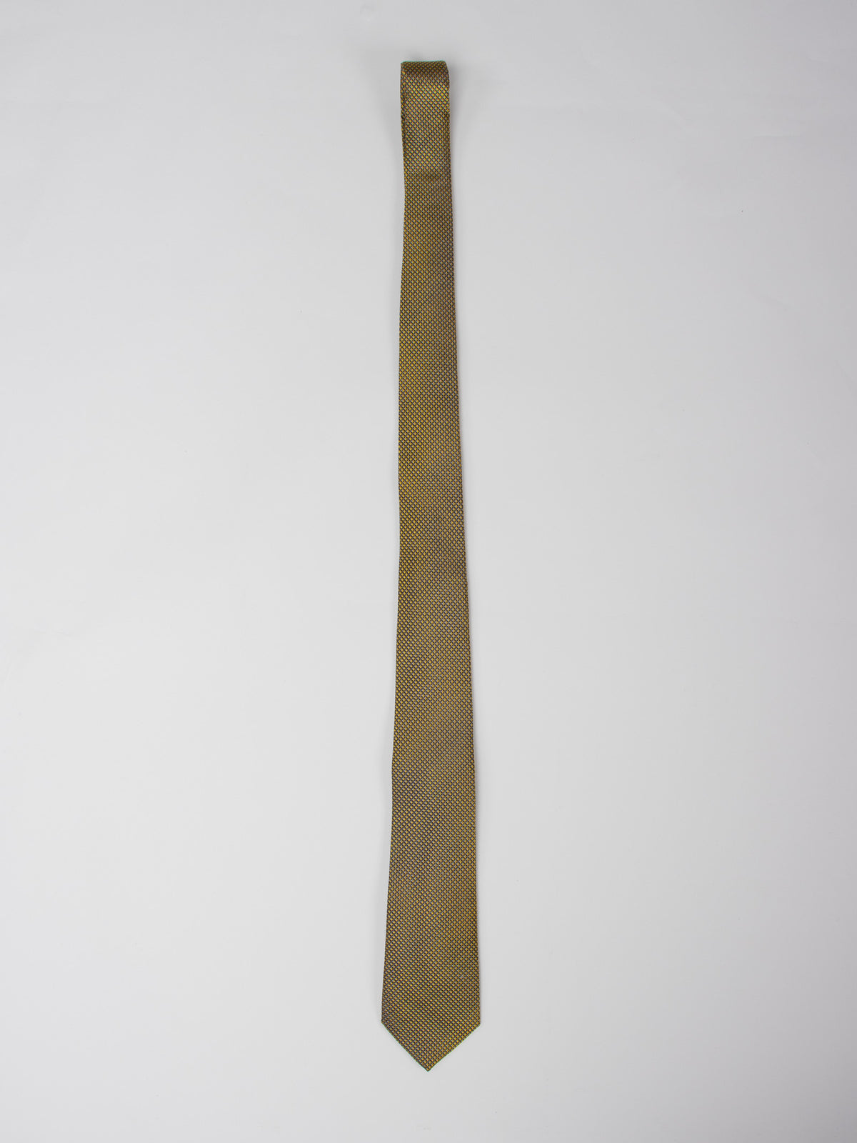 Corbata seda estructura