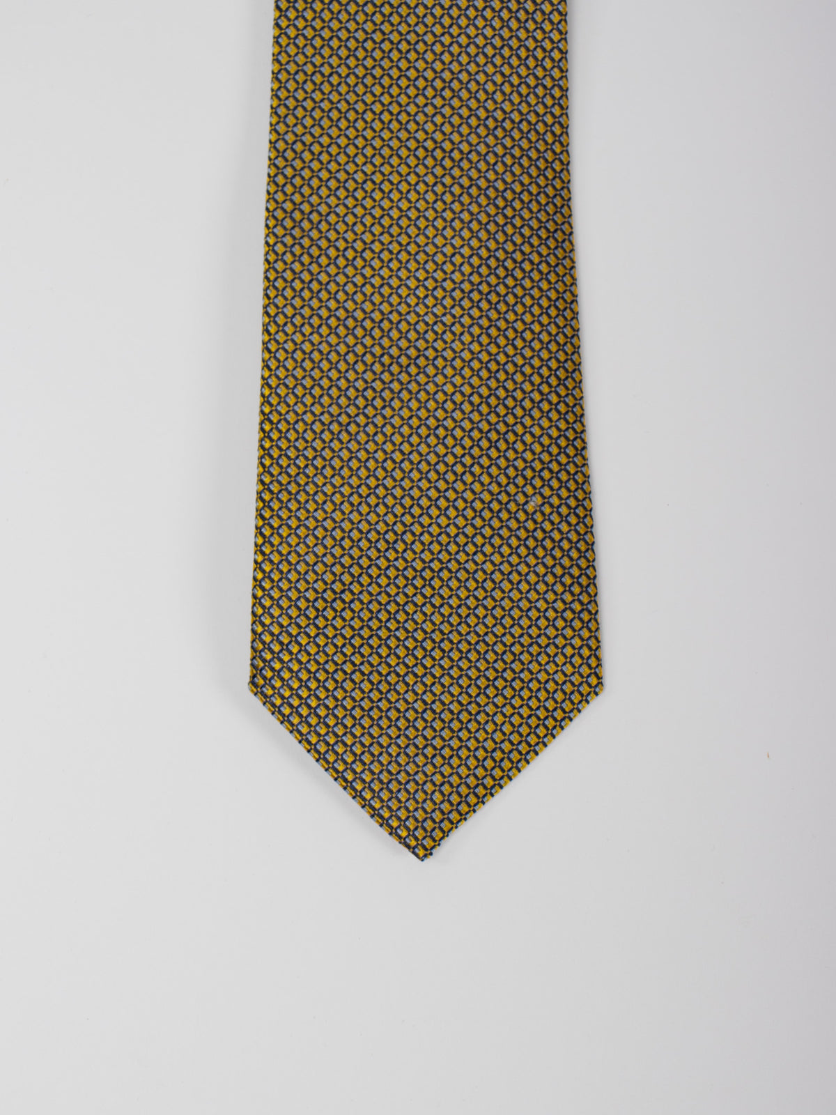 Corbata seda estructura