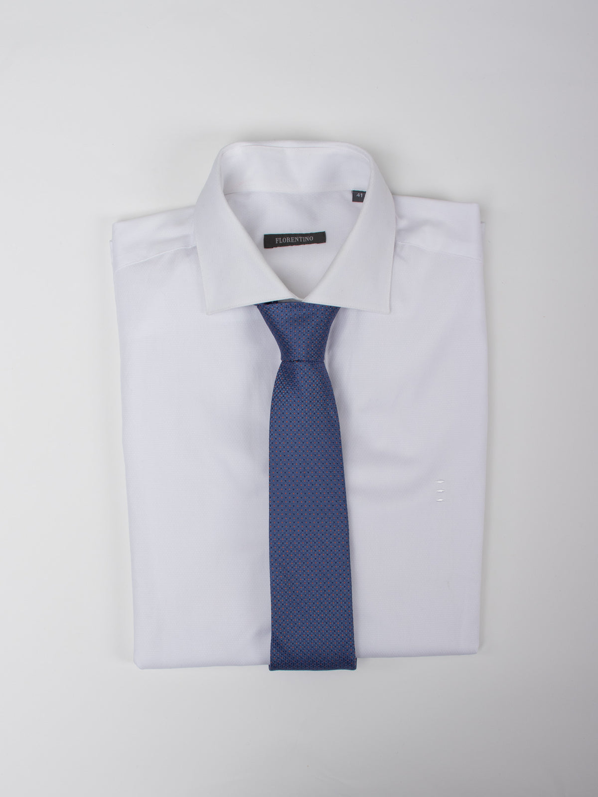 Silk tie with microprint