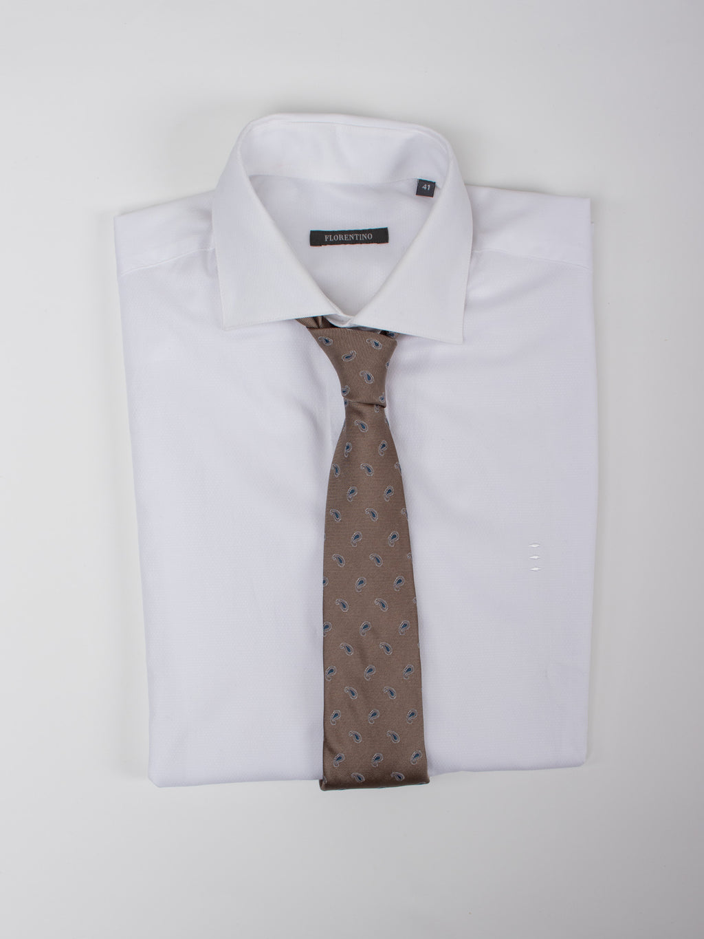 Corbata seda motivo paisley