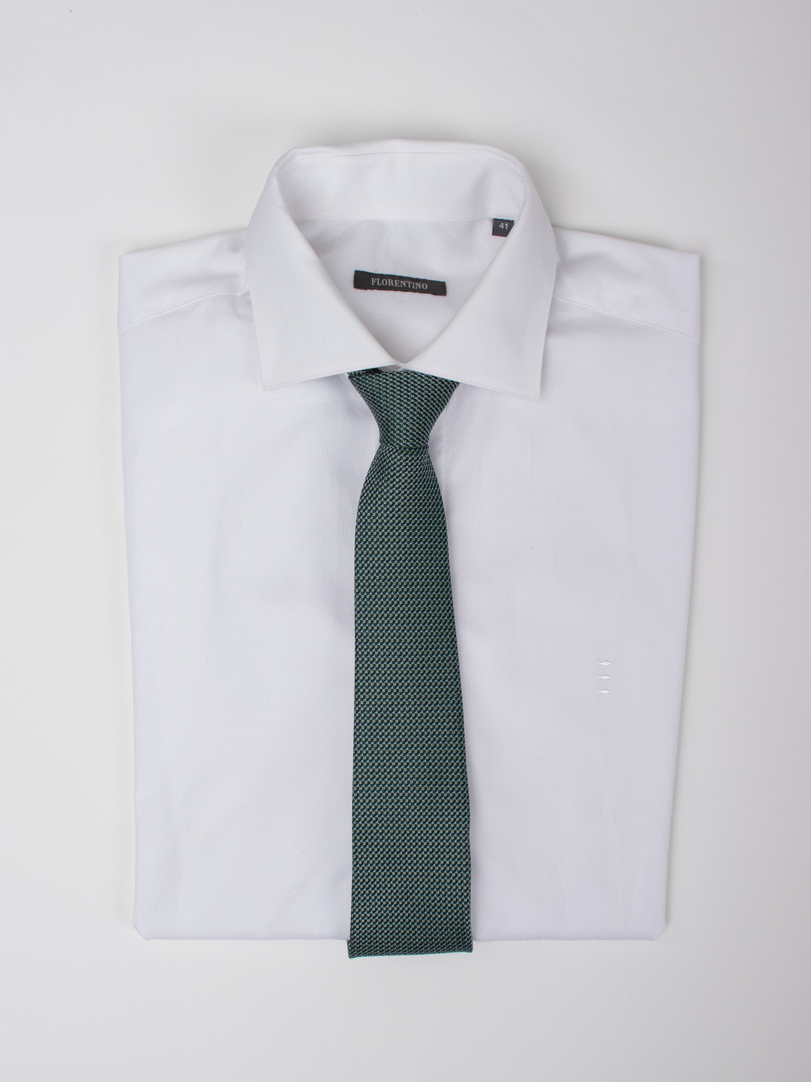 Corbata seda estructura