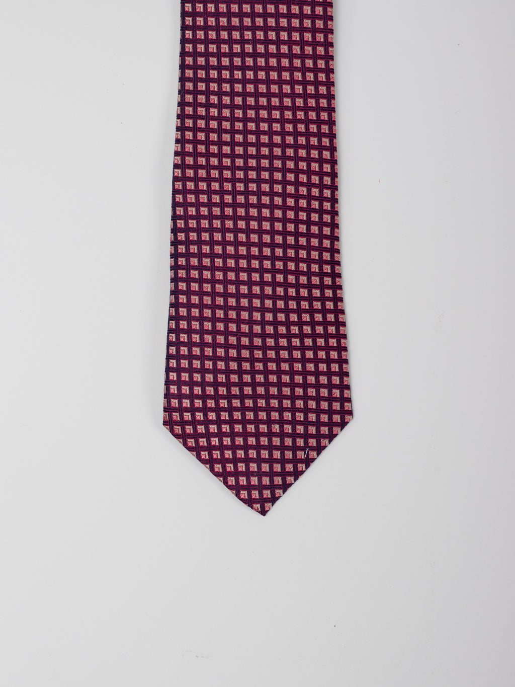 Corbata seda motivos geométricos