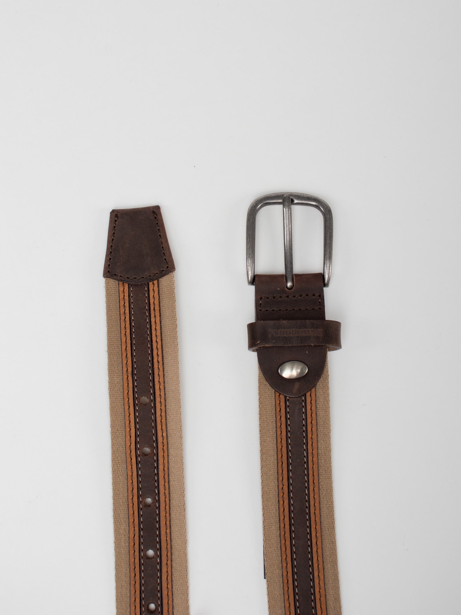 Cinturón piel combinada