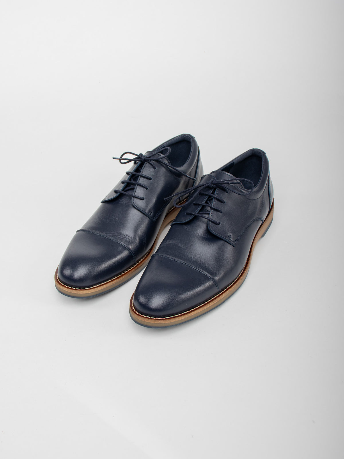 Leather blucher shoes