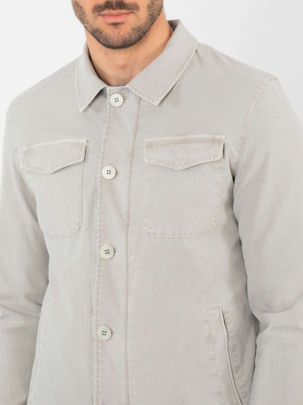 Chaqueta estructura detalle bolsillos