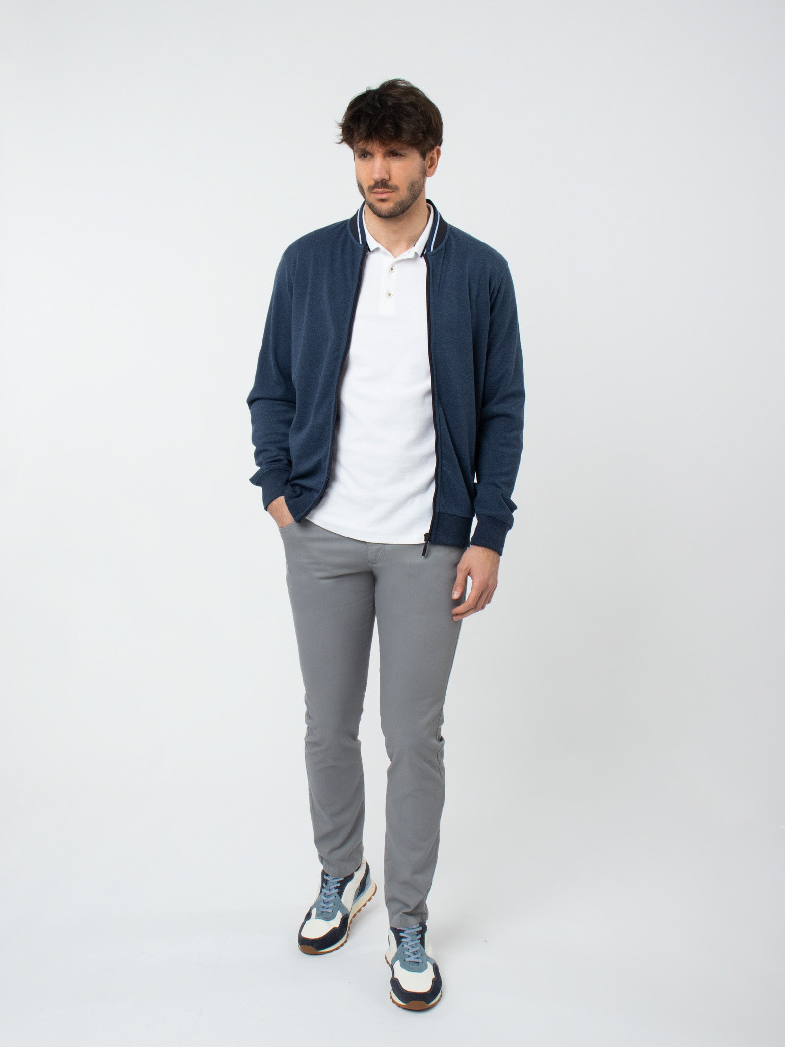 Chaqueta bomber ligera