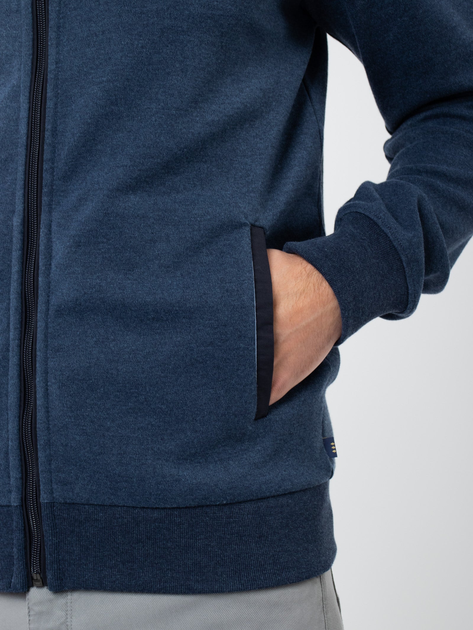 Chaqueta bomber ligera