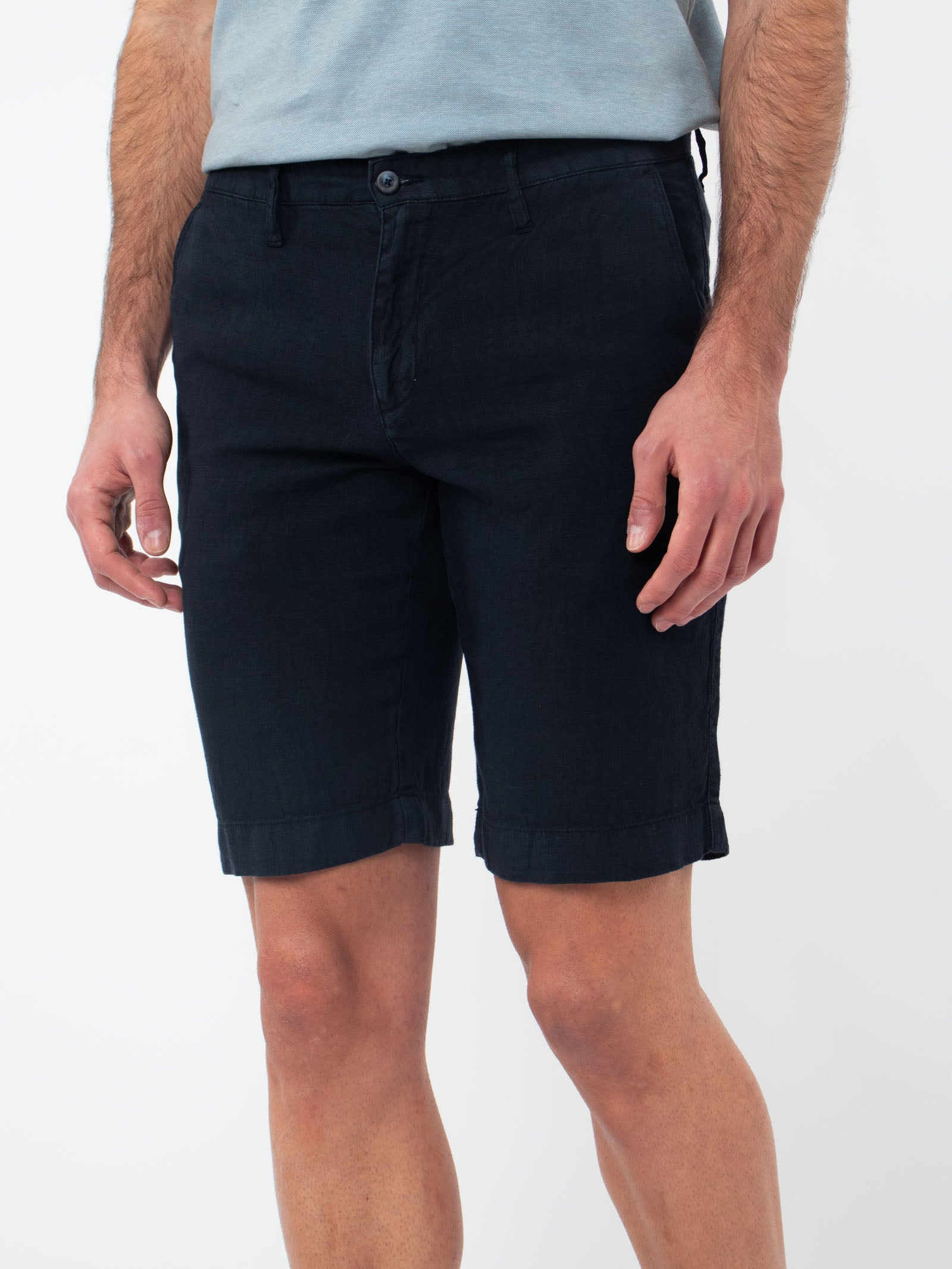Regular fit linen shorts