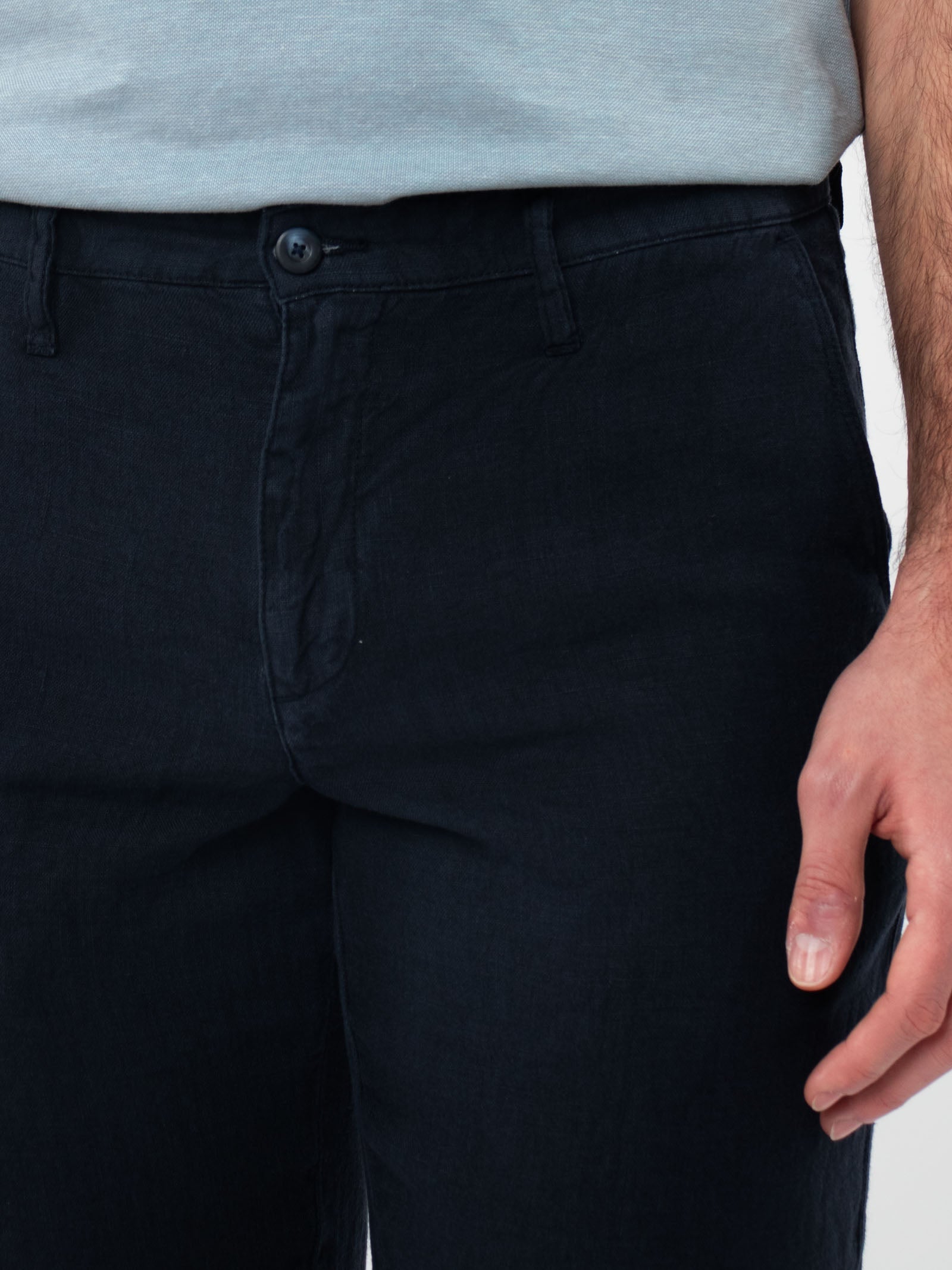 Regular fit linen shorts