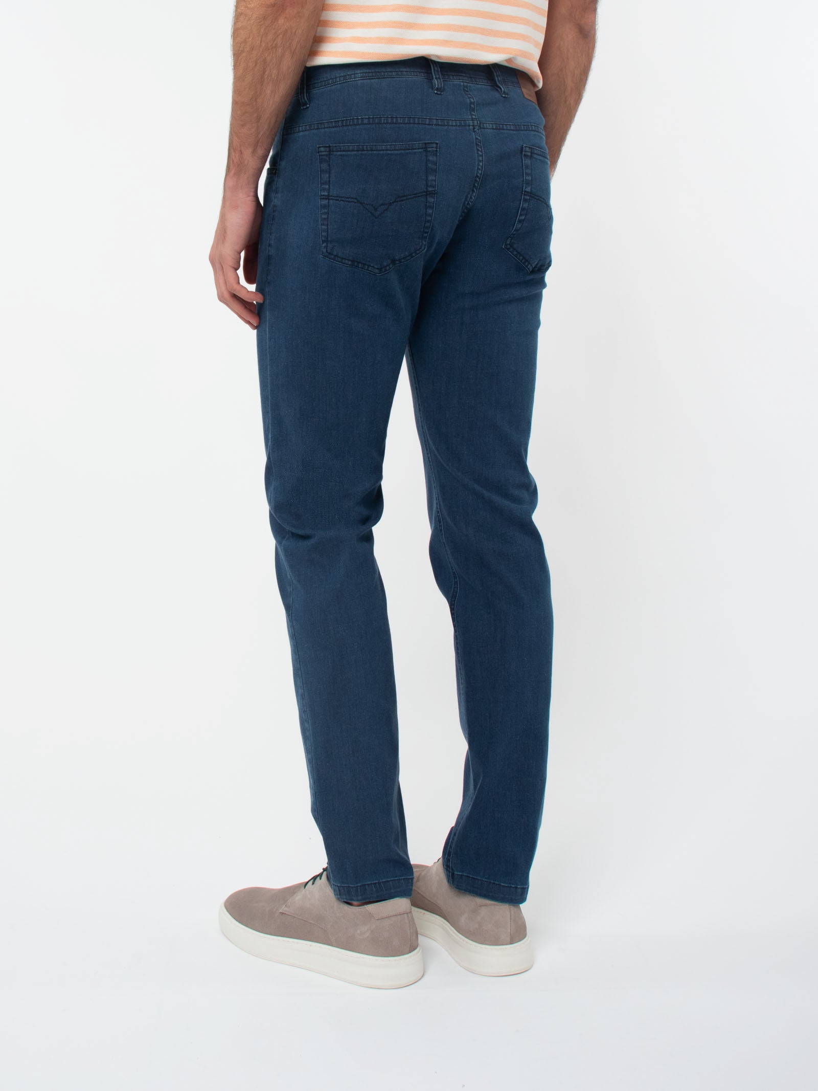Pantalón vaquero slim fit acabado bleach