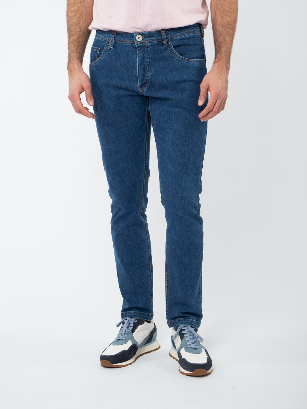 Bleach washed slim fit jeans
