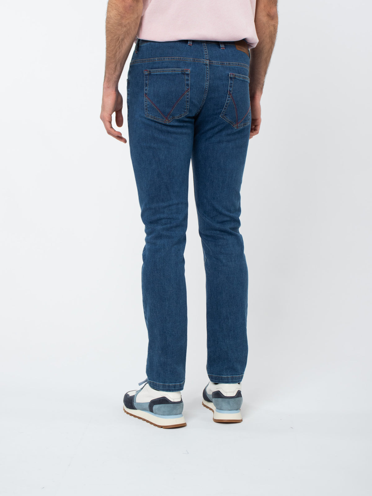 Bleach washed slim fit jeans