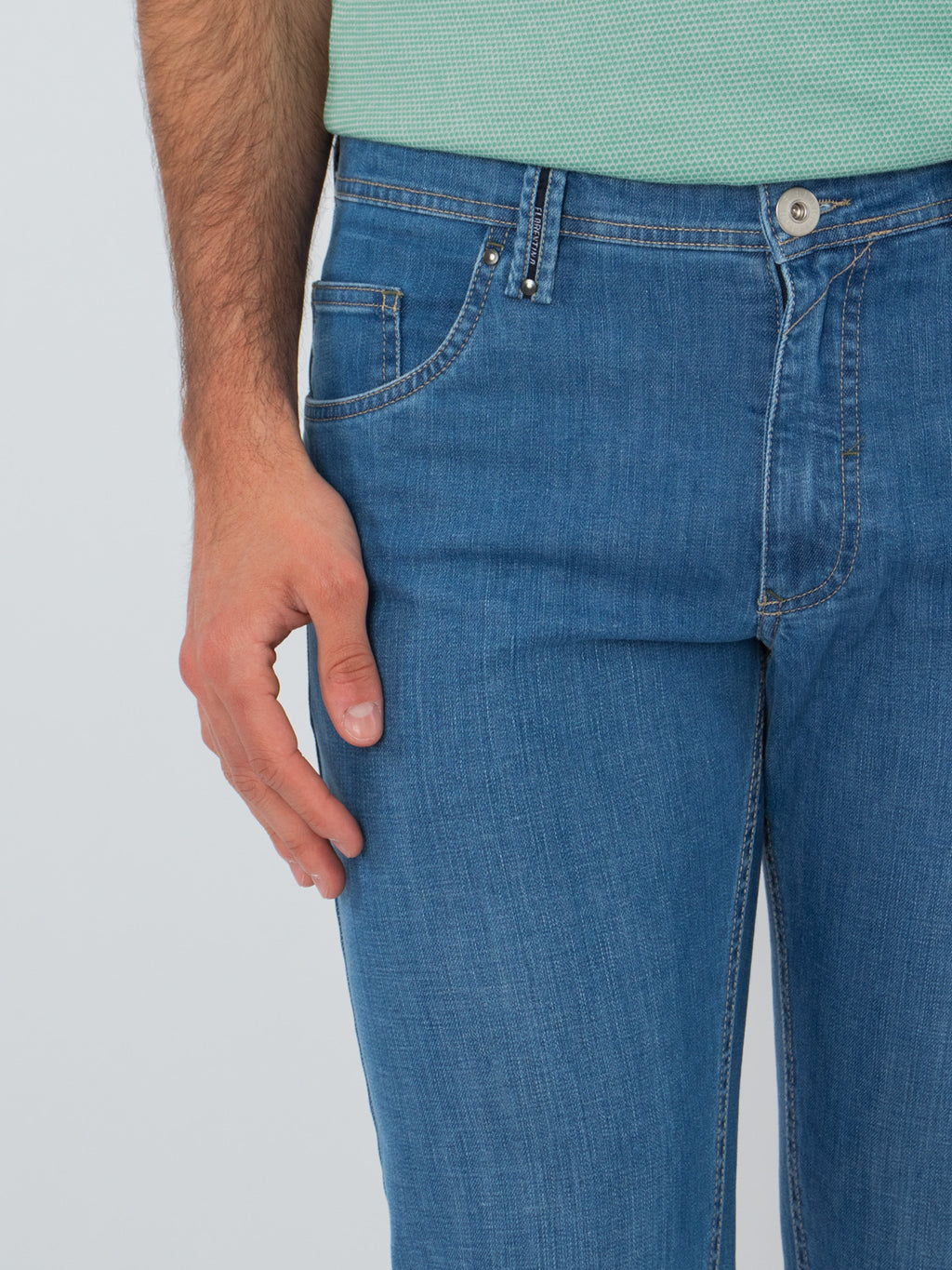 Jeans Slim Bleach