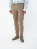 Pantalón chino slim fit texturizado