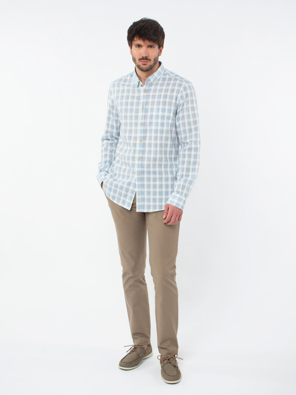 Pantalón chino slim fit texturizado