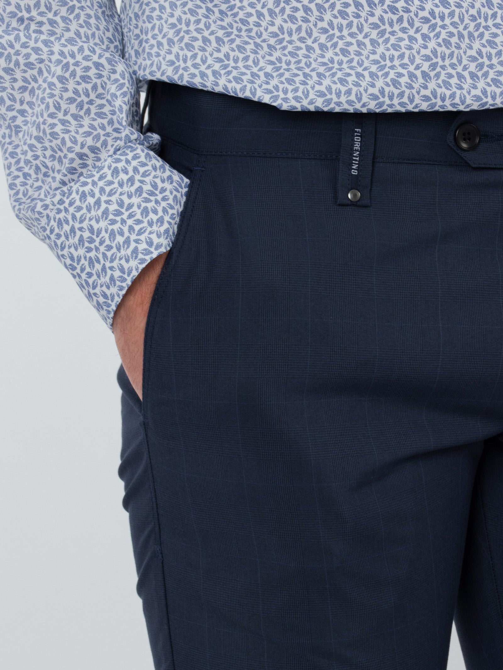 Pantalón chino cuadros