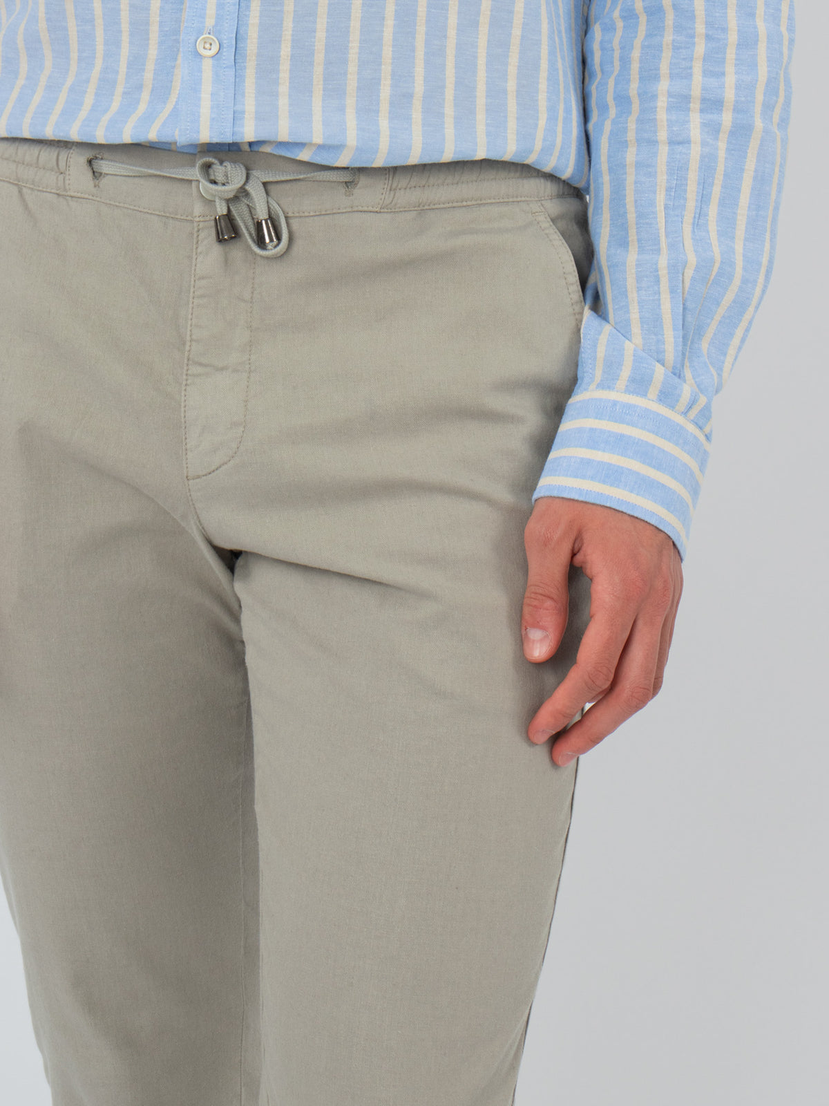 Slim fit twill joggers