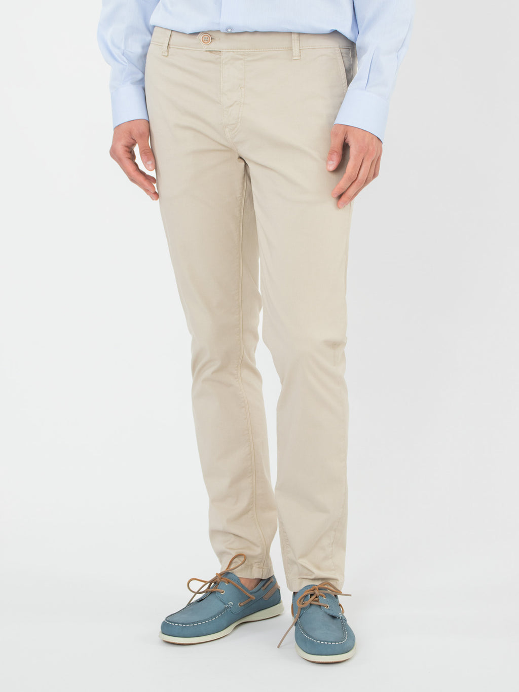 Slim fit chinos with micro-print