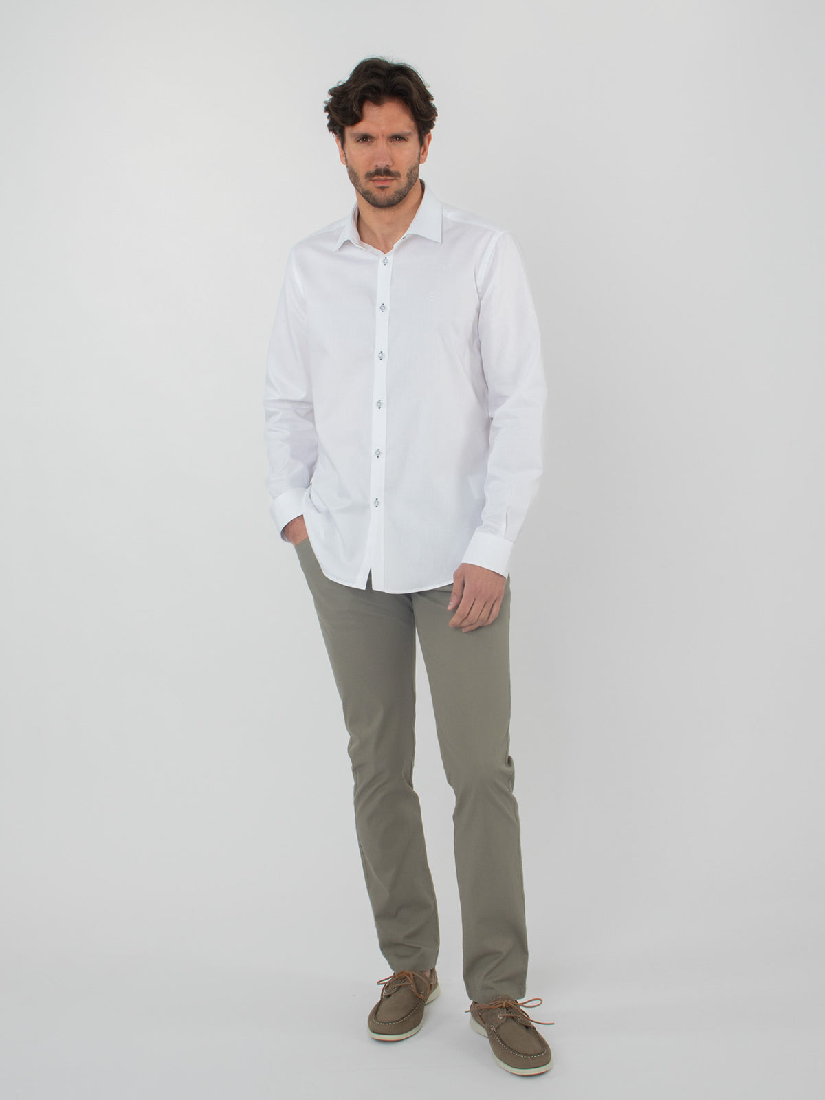 Slim fit chinos with micro-print