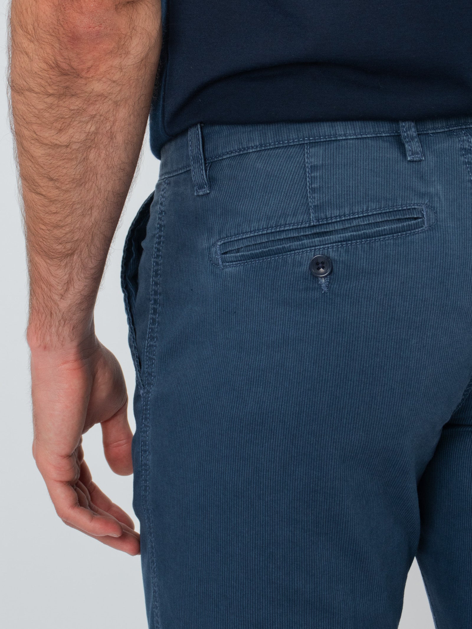 Pantalón chino microraya
