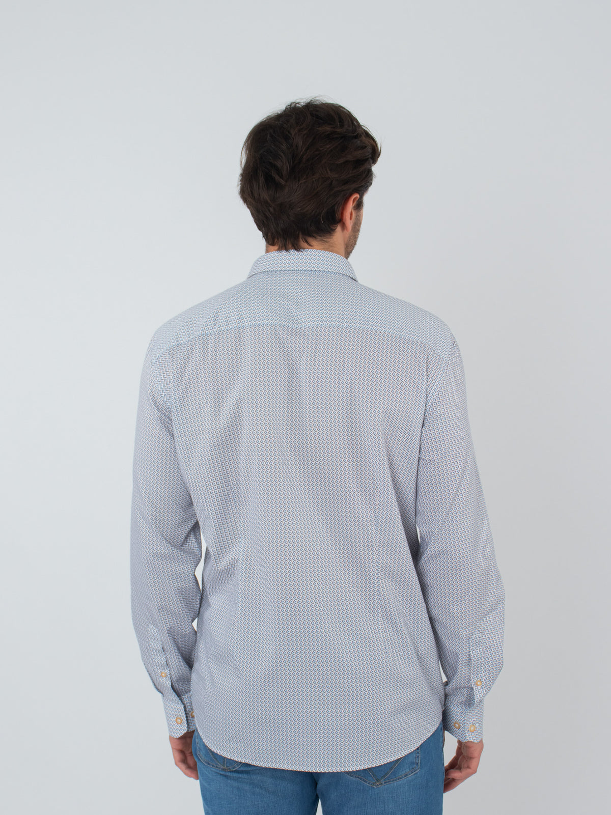 Camisa estampado geométrico slim fit