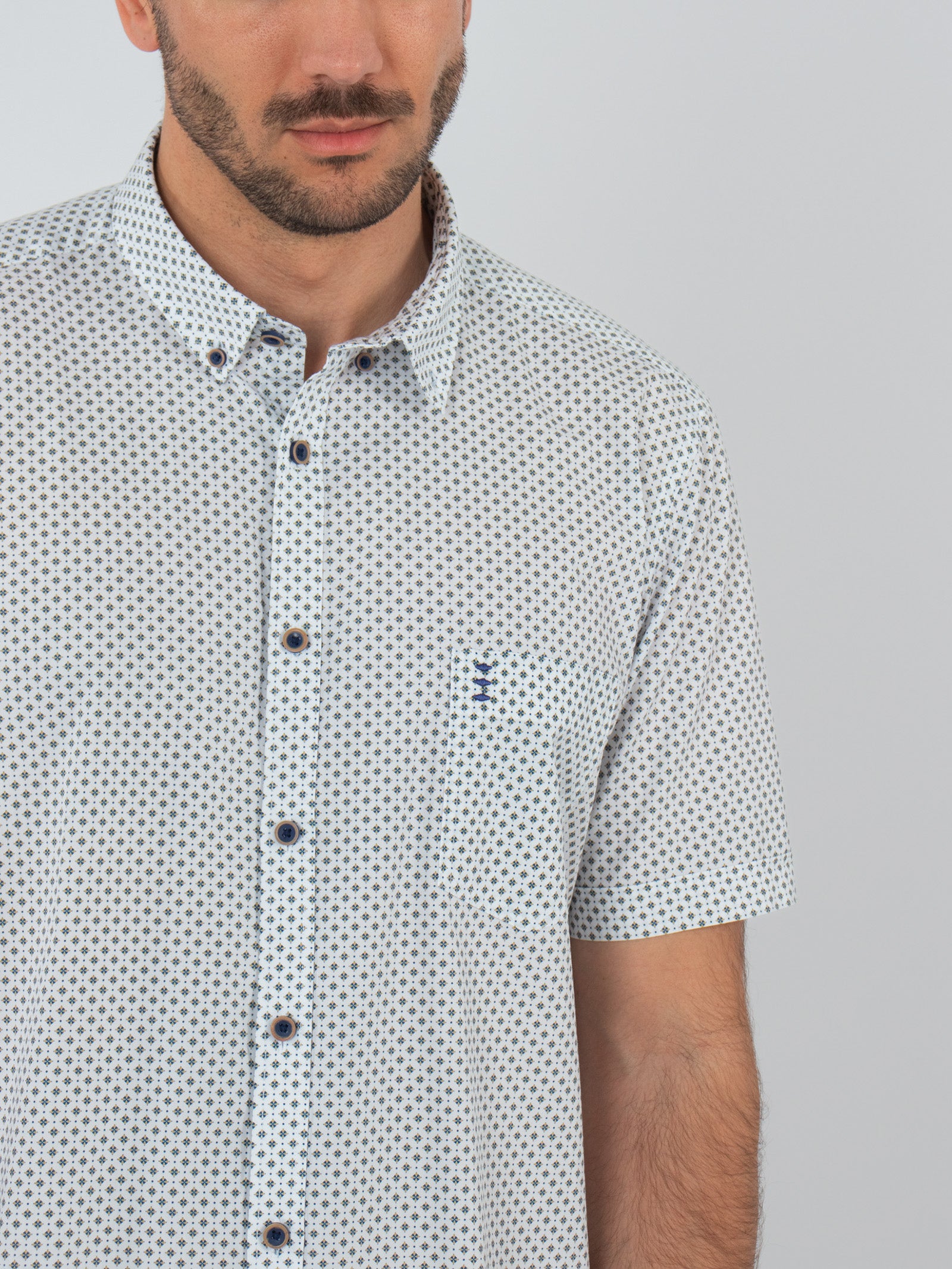 Camisa estampado geométrico