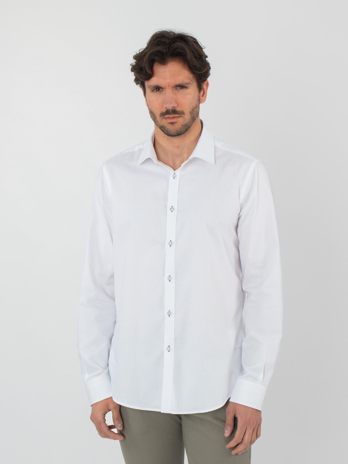 Camisa detalles contraste slim fit