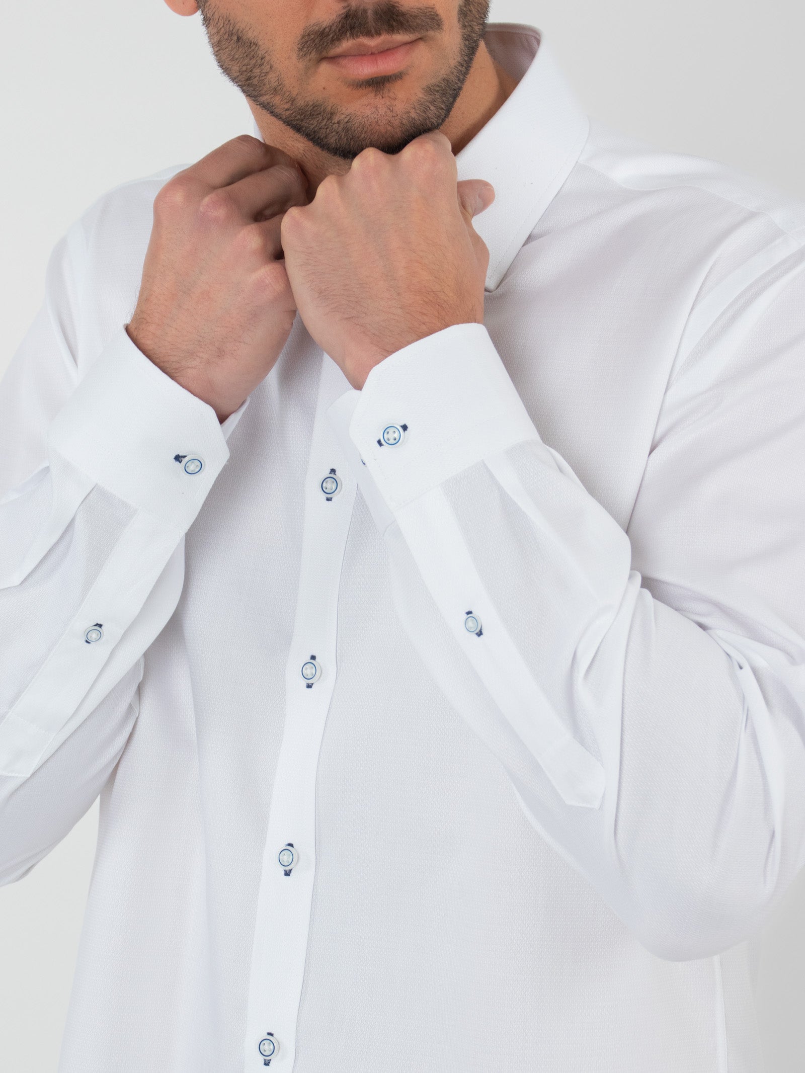 Camisa detalles contraste slim fit