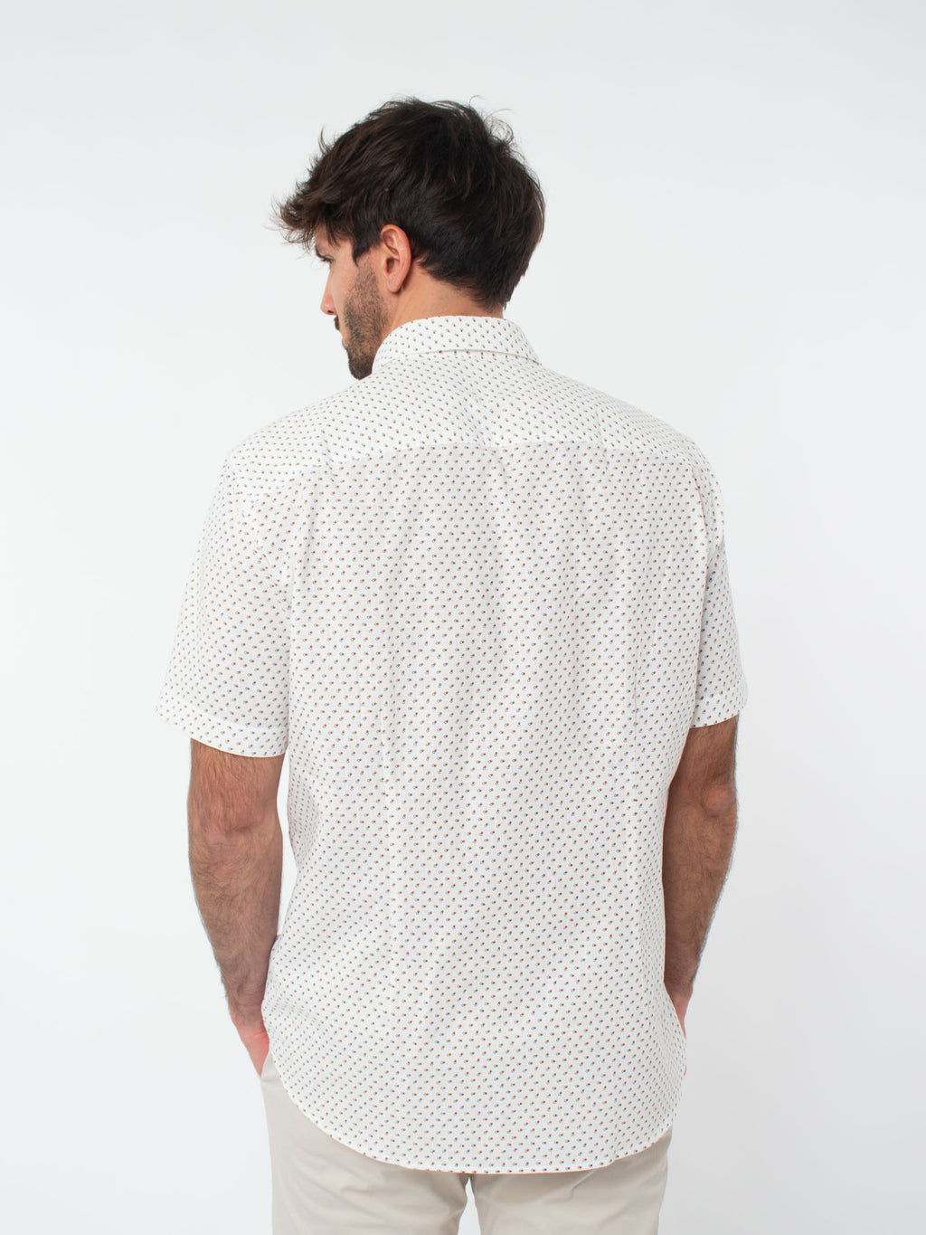 Regular fit shirt with micro-pattern