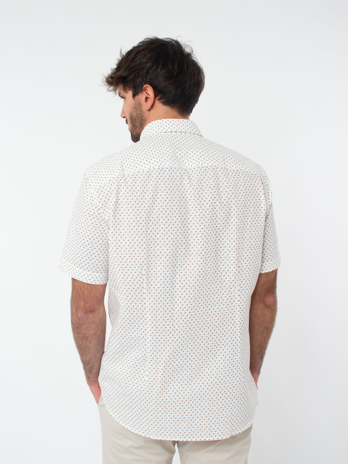 Regular fit shirt with micro-pattern