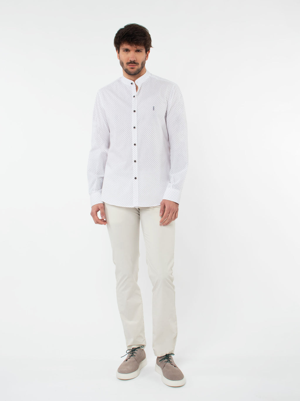 Camisa cuello mao slim fit
