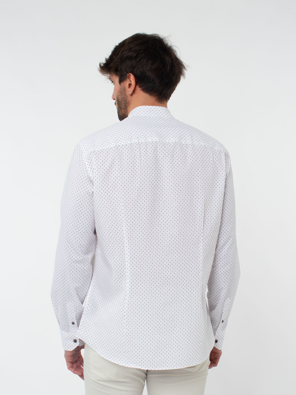 Camisa cuello mao slim fit