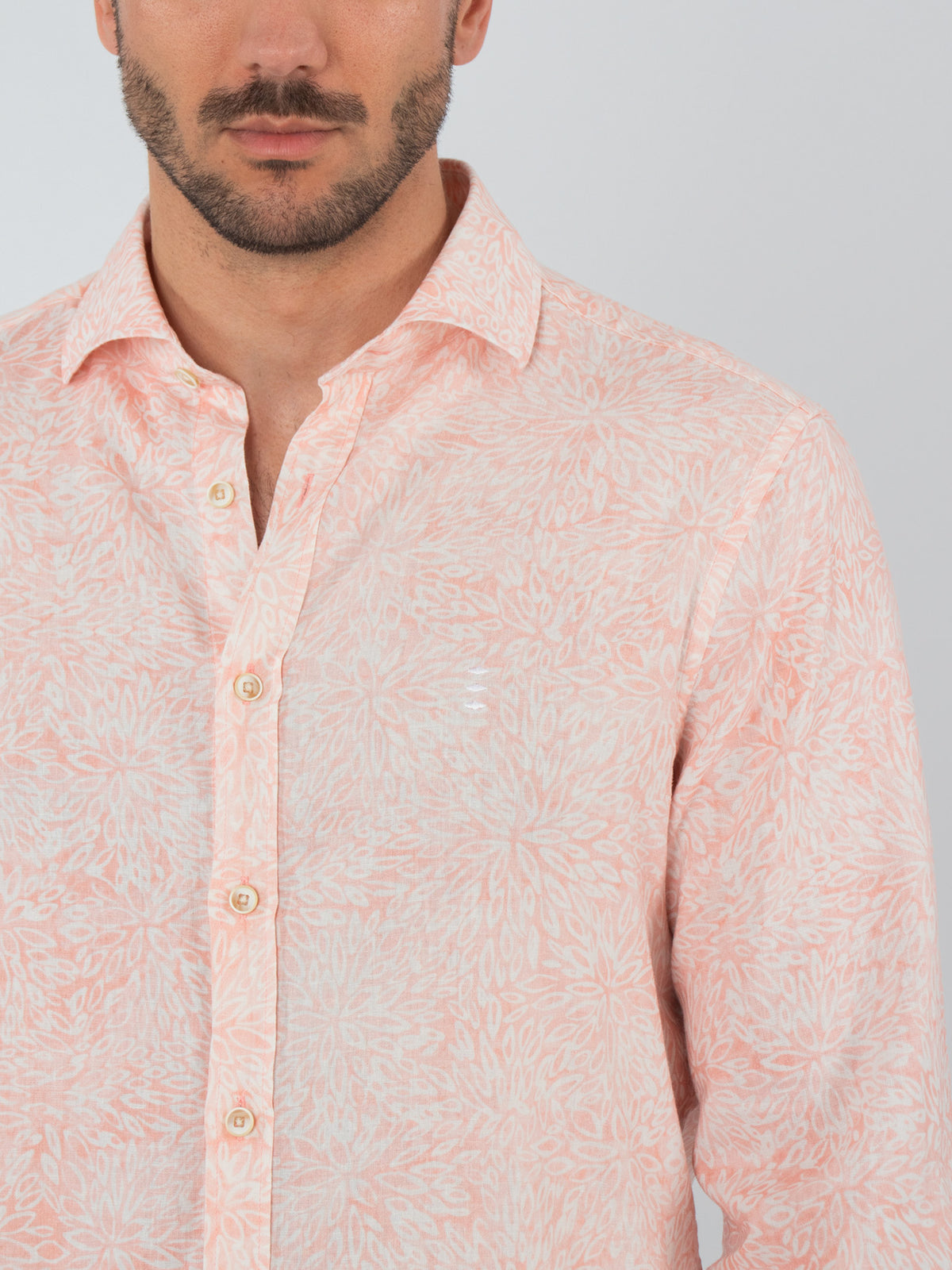 Camisa slim fit estampada