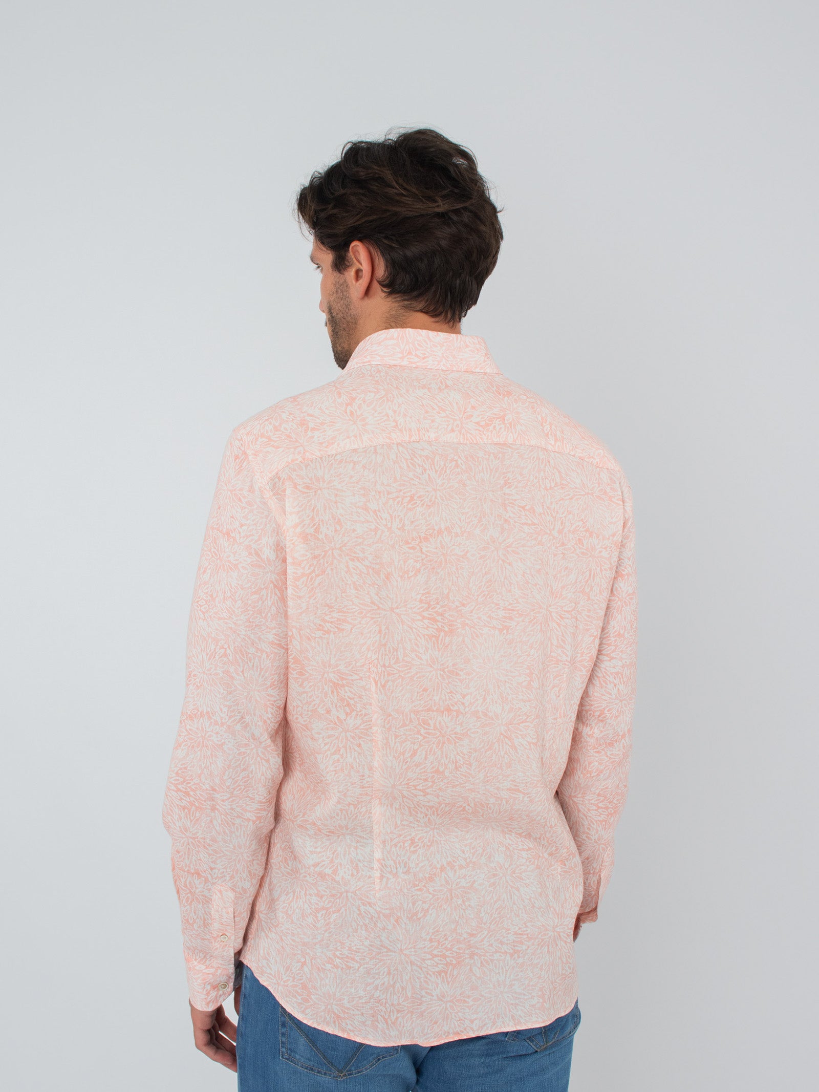 Camisa slim fit estampada