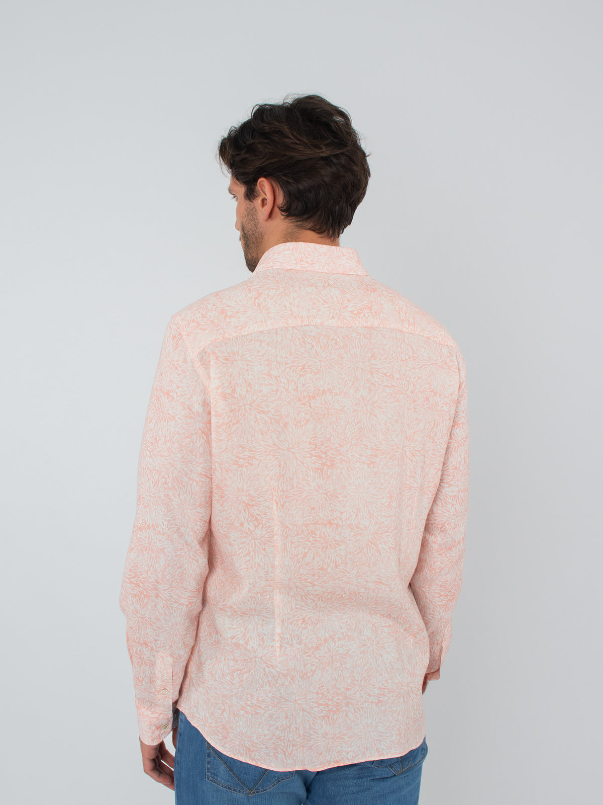 Camisa slim fit estampada