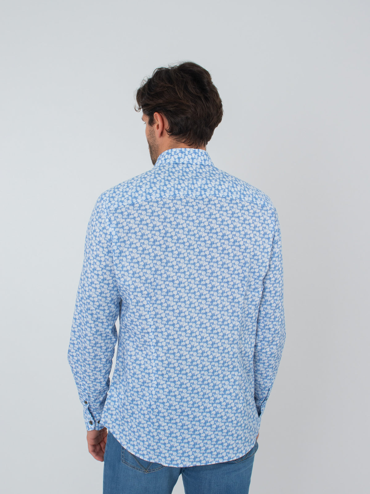 Floral printed slim fit shirt