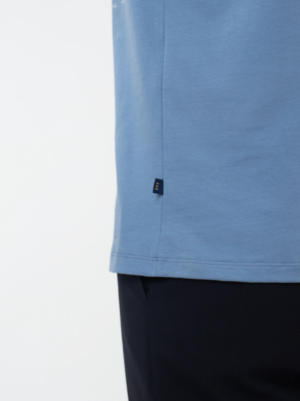 T-shirt with front print