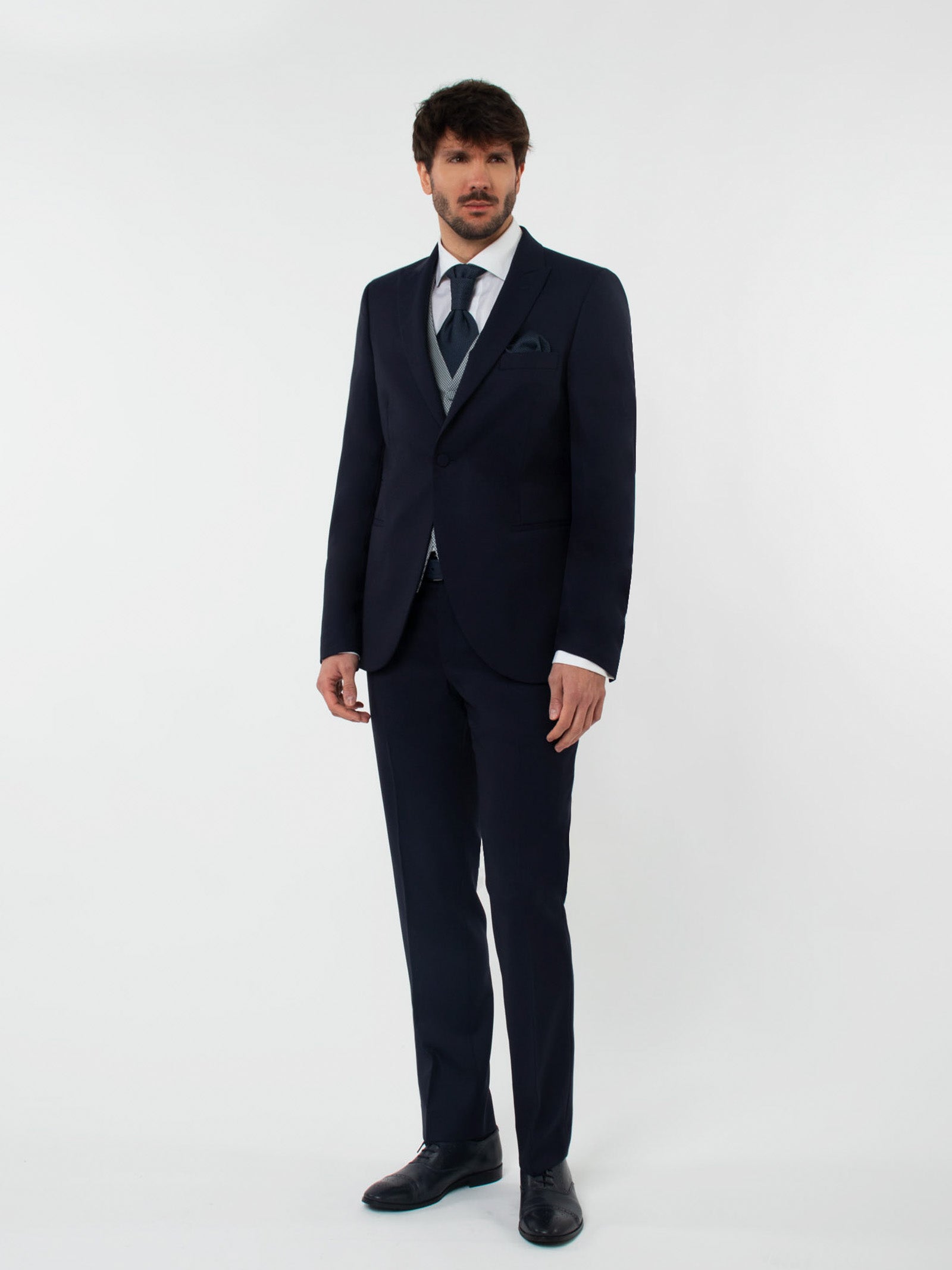 Slim fit suit in micro-patterned pure wool