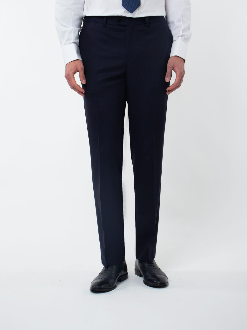 Slim fit suit in micro-patterned pure wool