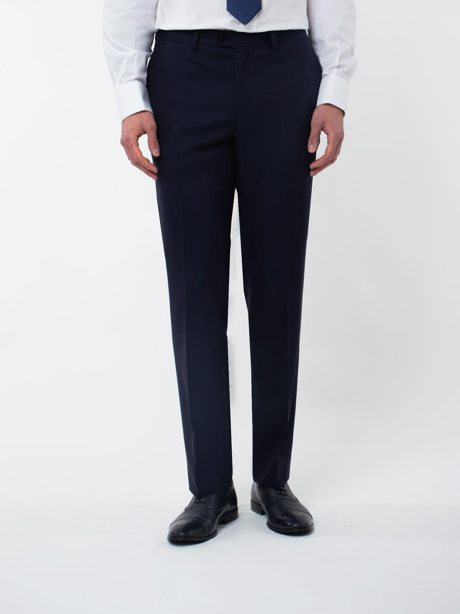 Slim fit suit in micro-patterned pure wool