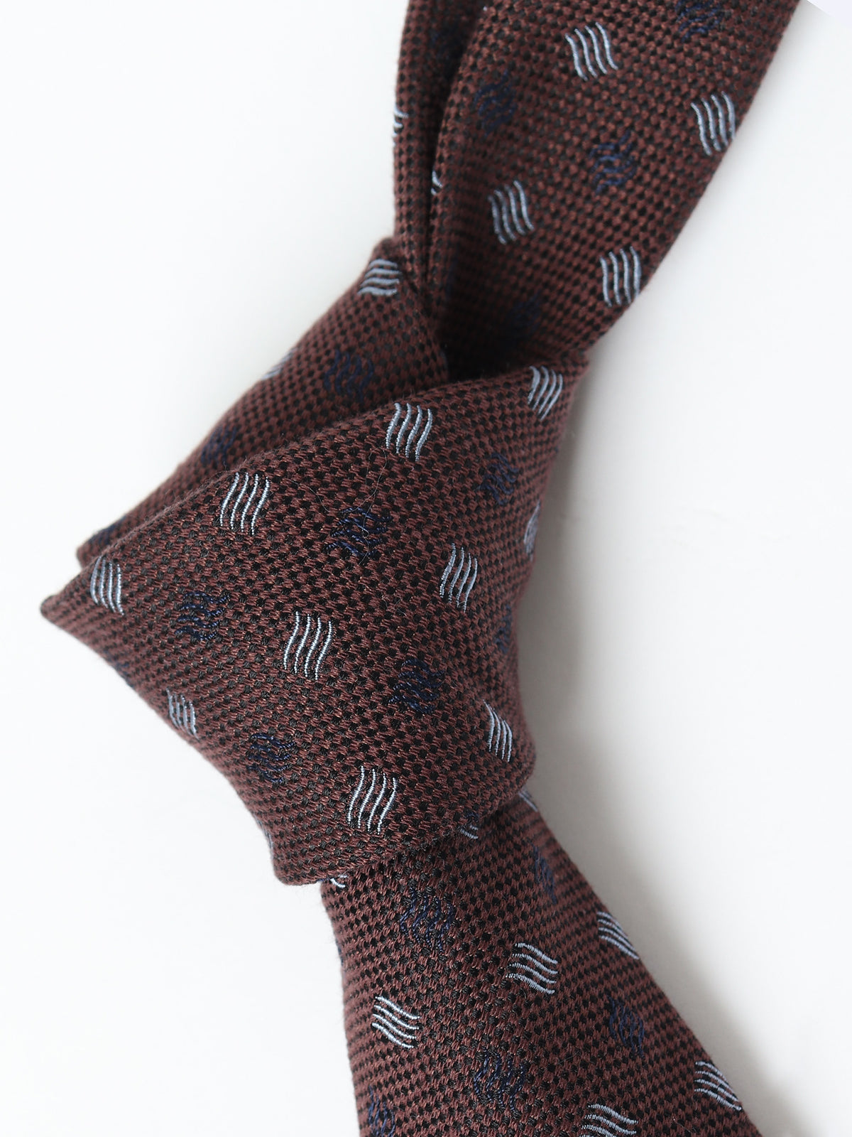 Silk and cotton patterned tie