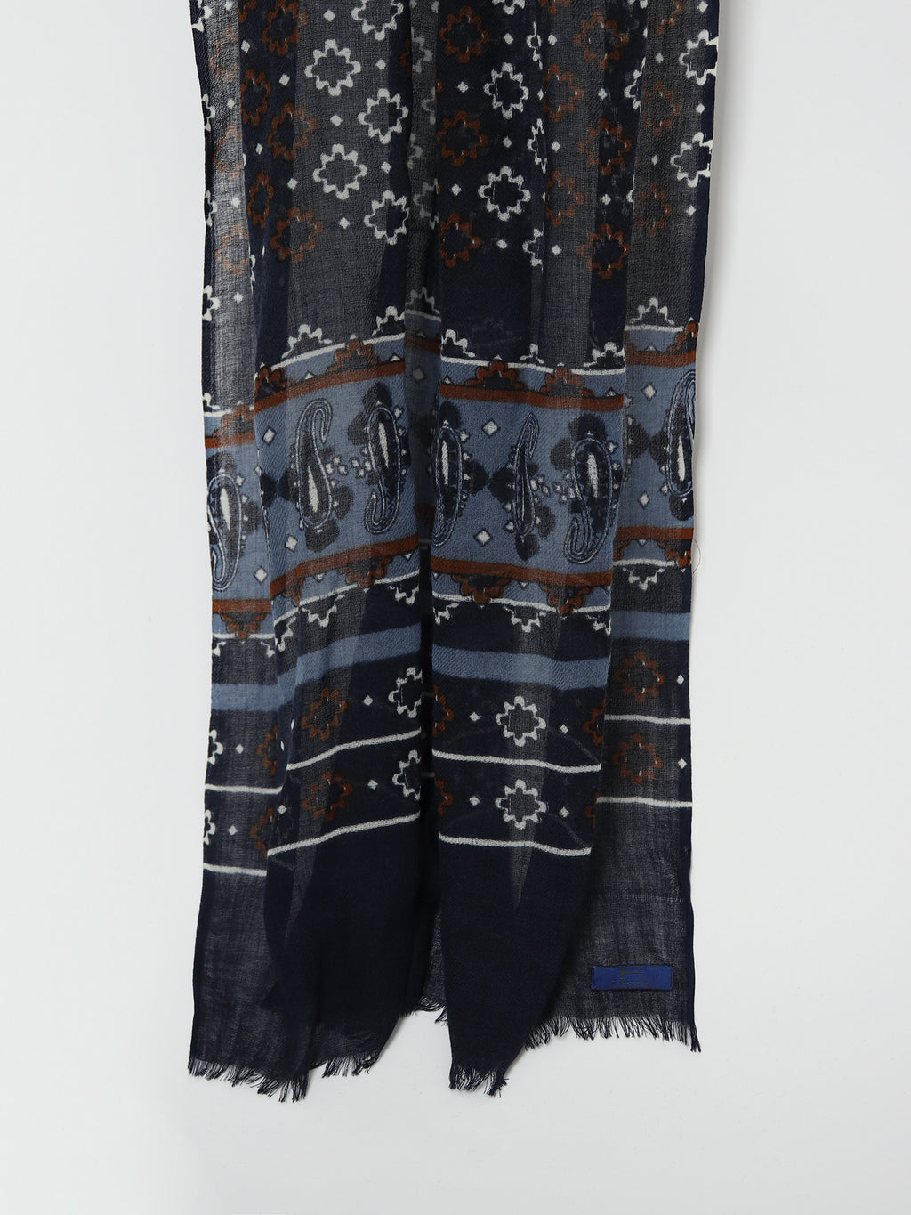 Fular lana motivos paisley