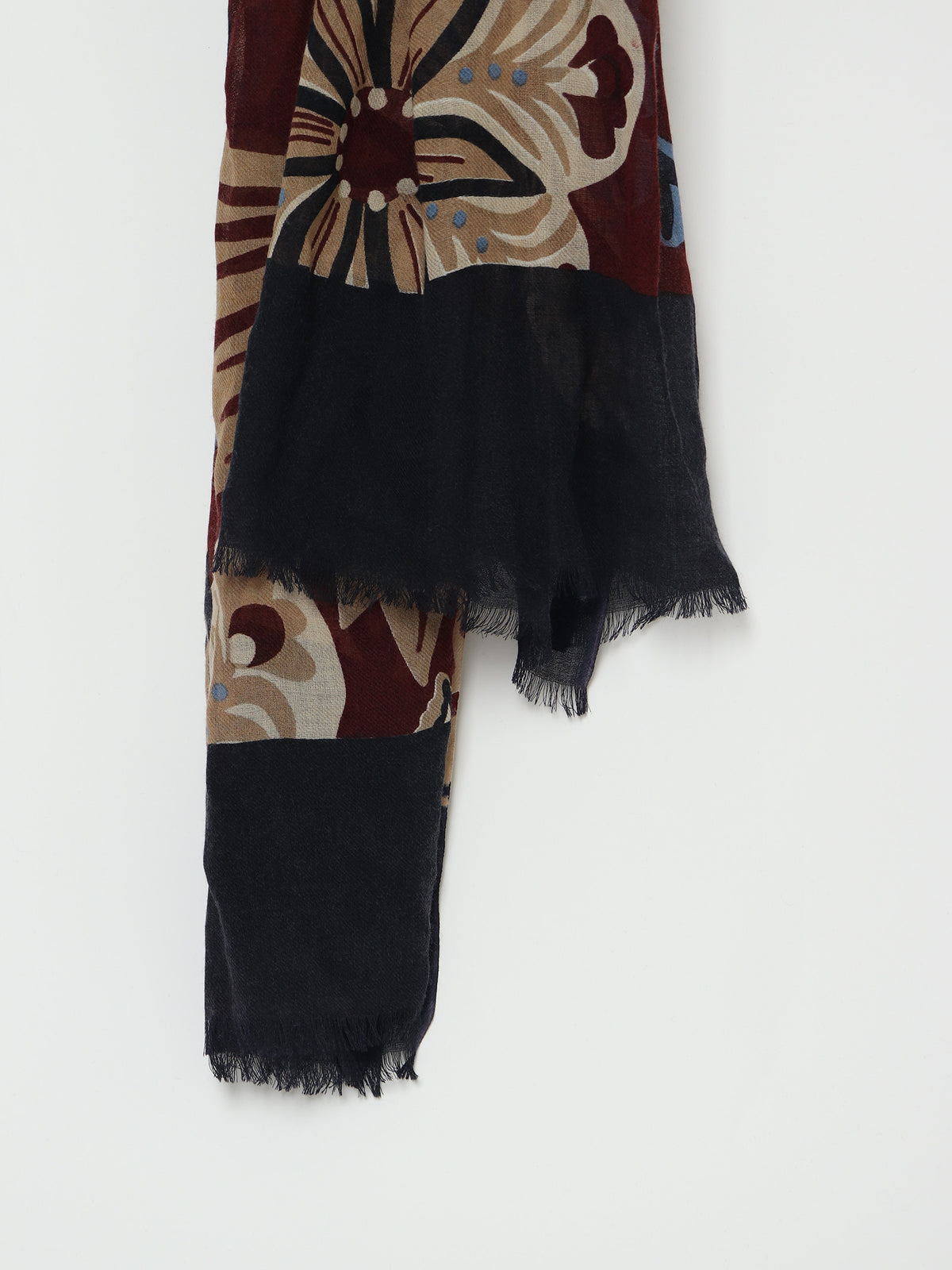 Floral print wool scarf