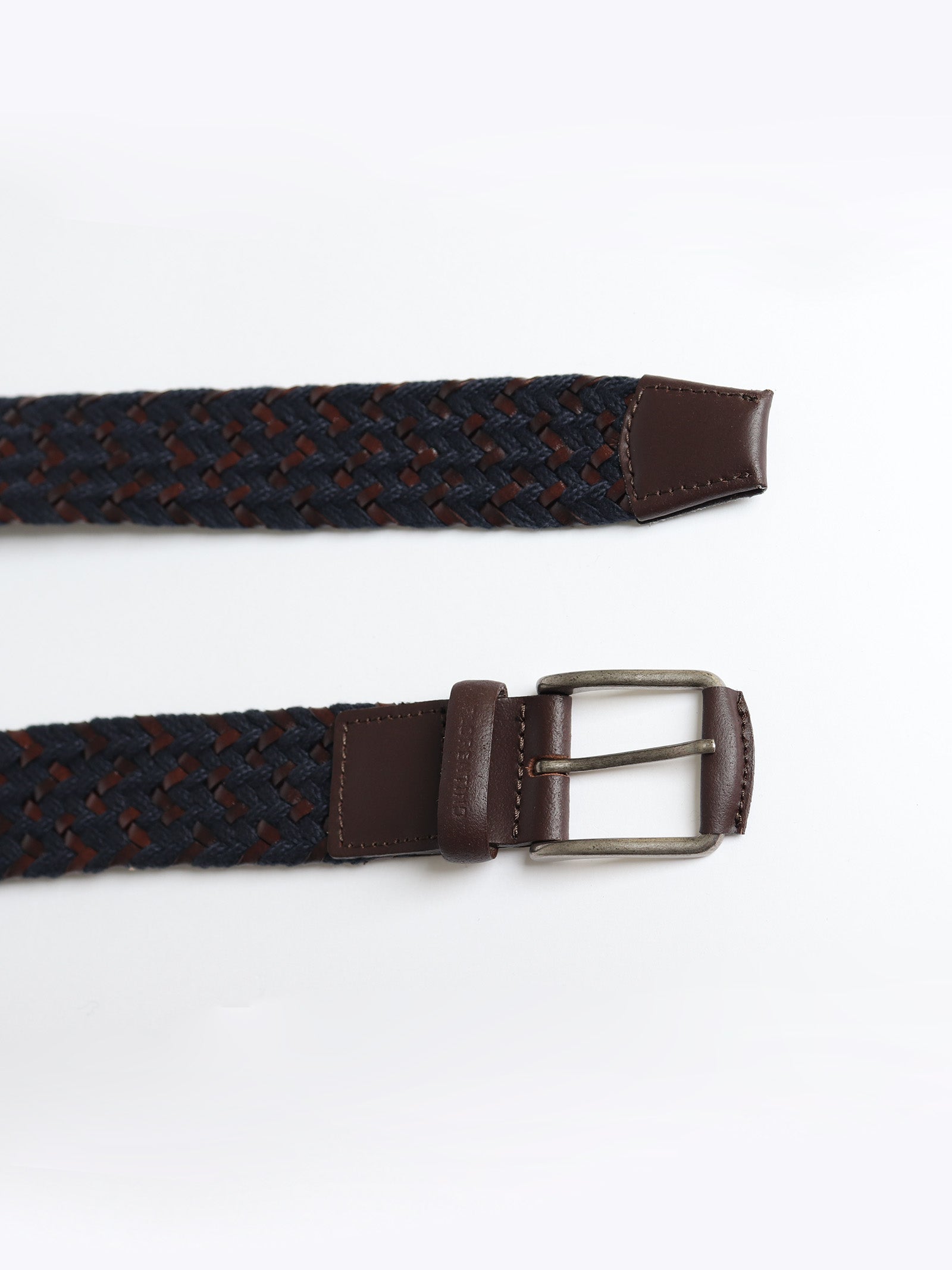Elastic braided belt