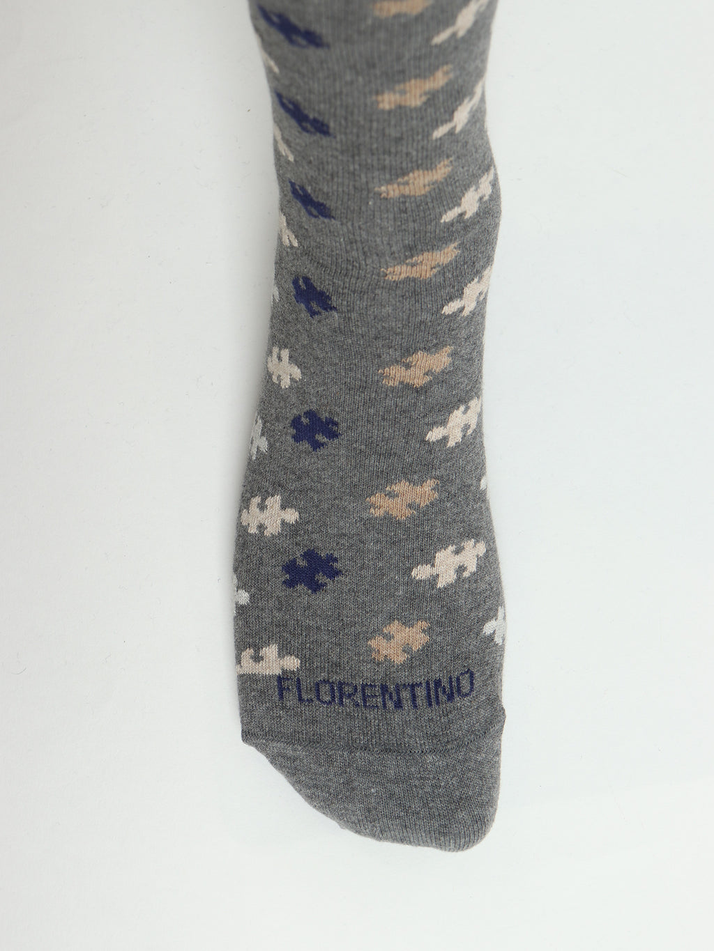 Puzzle design socks