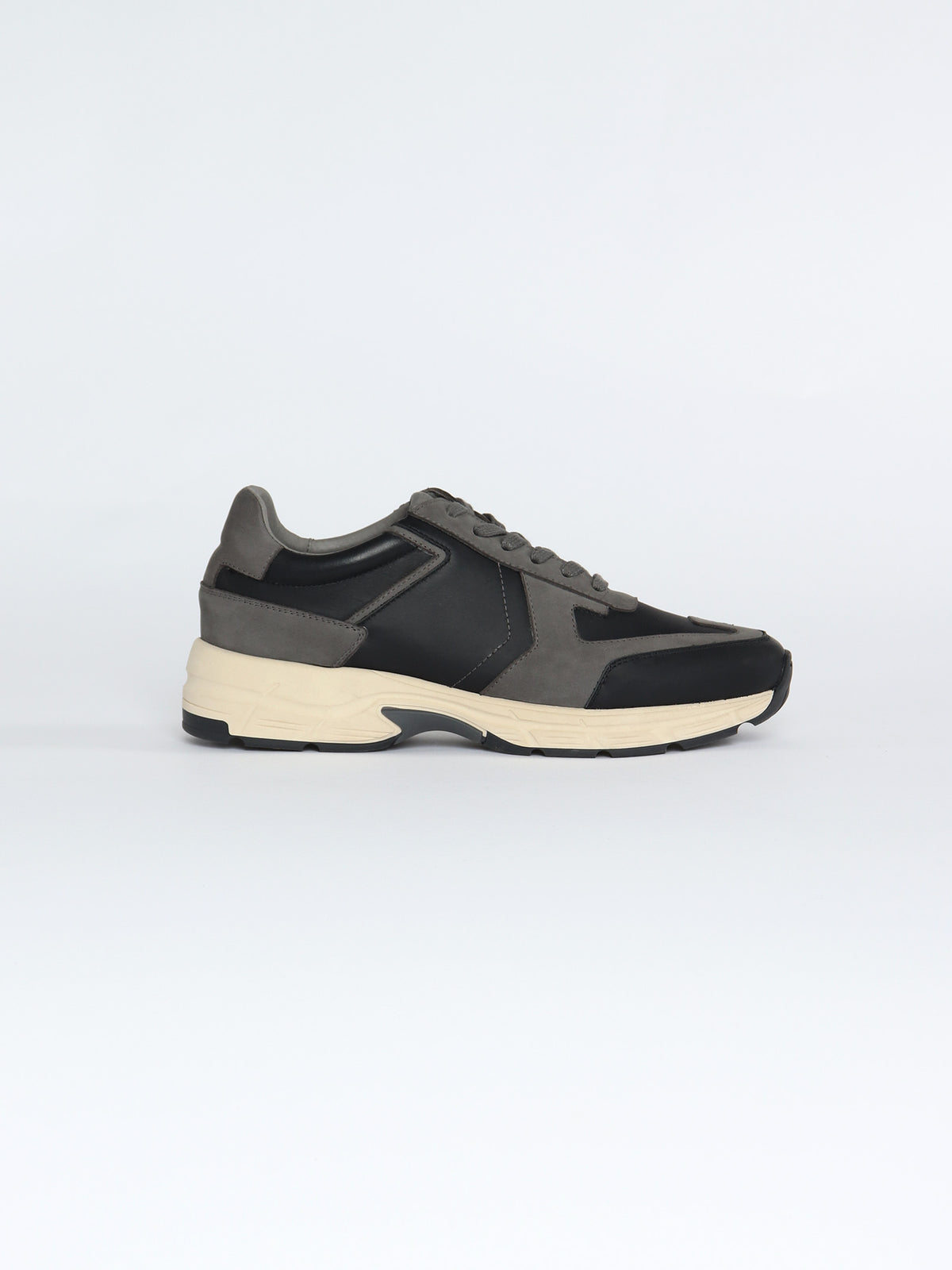 Zapatillas piel combinada