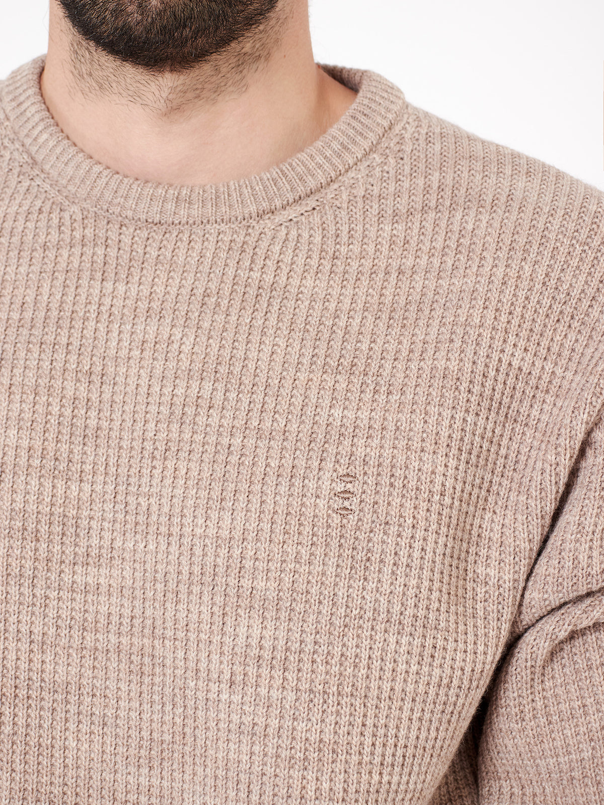 Structured round neck sweater