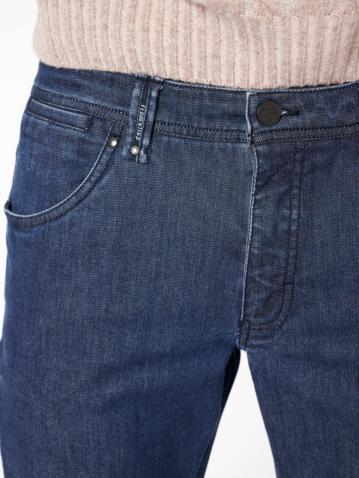 Pantalón vaquero stone wash slim fit