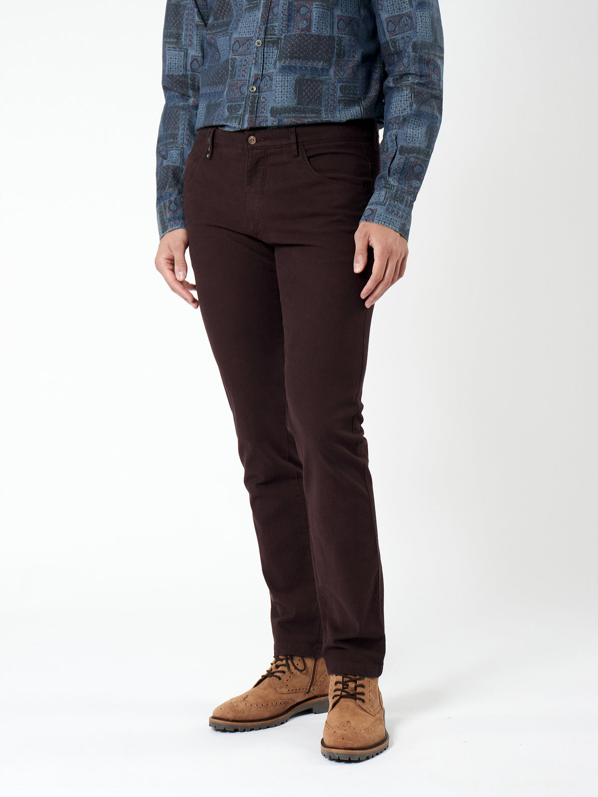 Slim fit micro-design trousers